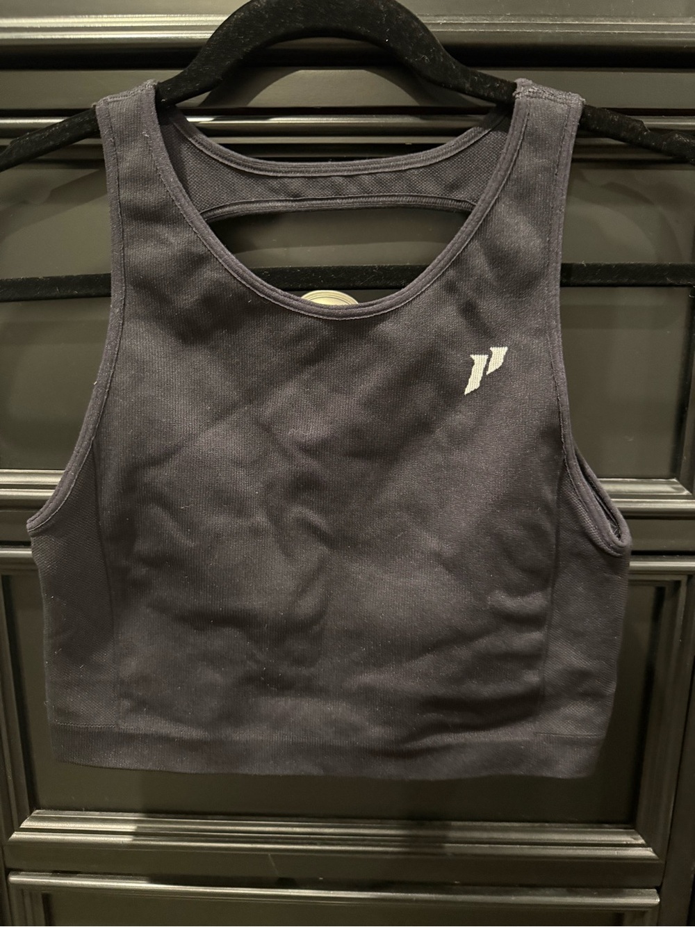 Athletic sports bra in black